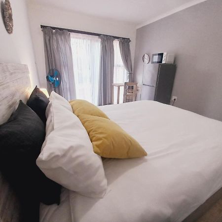 Lime Court Three Apartment Претория Екстериор снимка